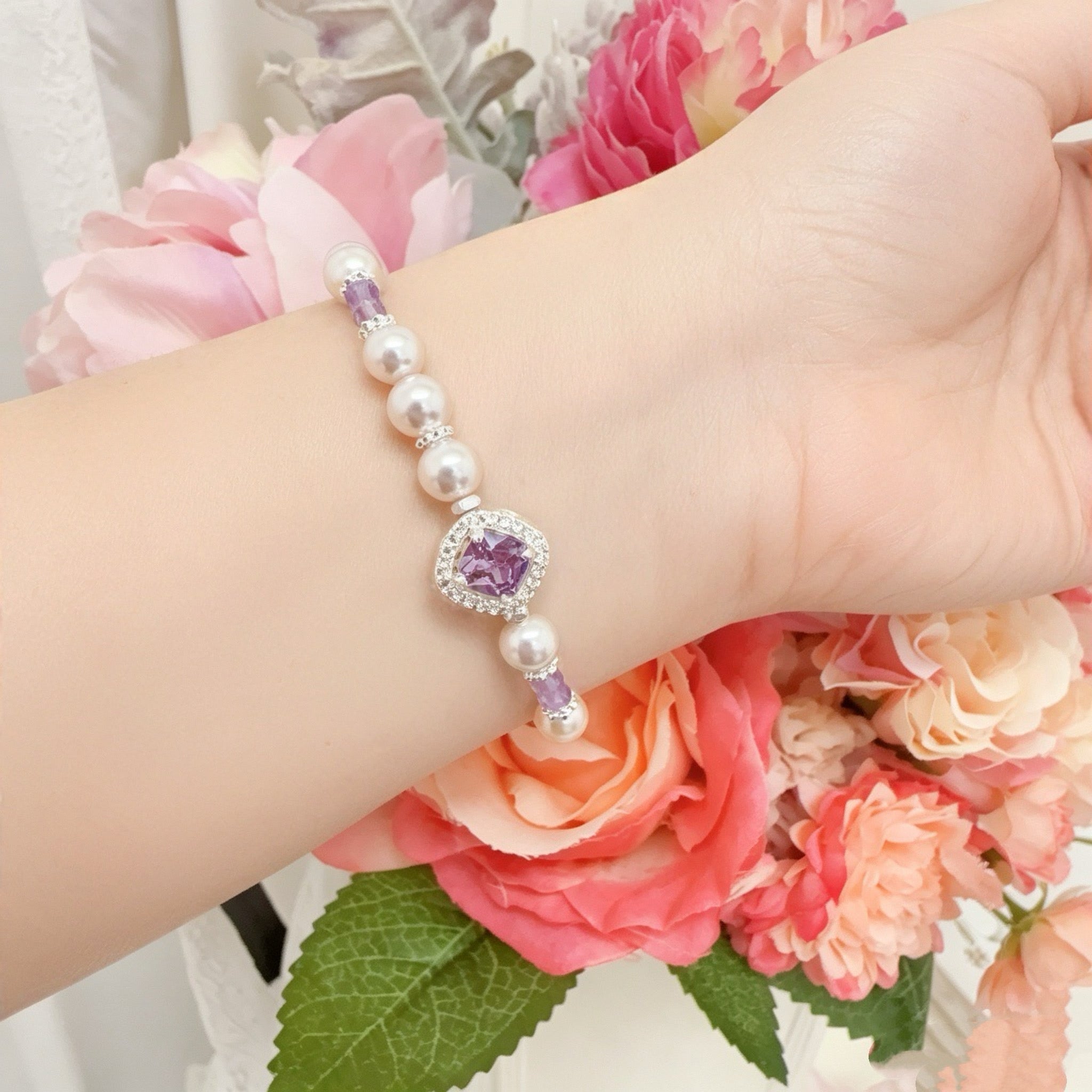Trendy Pearl Bracelets