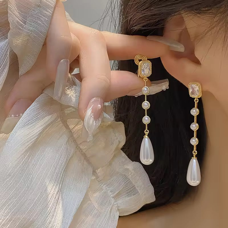 French Vintage Pearl Earrings