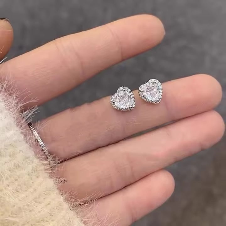 S925 Sterling Silver Heart-Shape 1.0Ct Moissanite Earrings