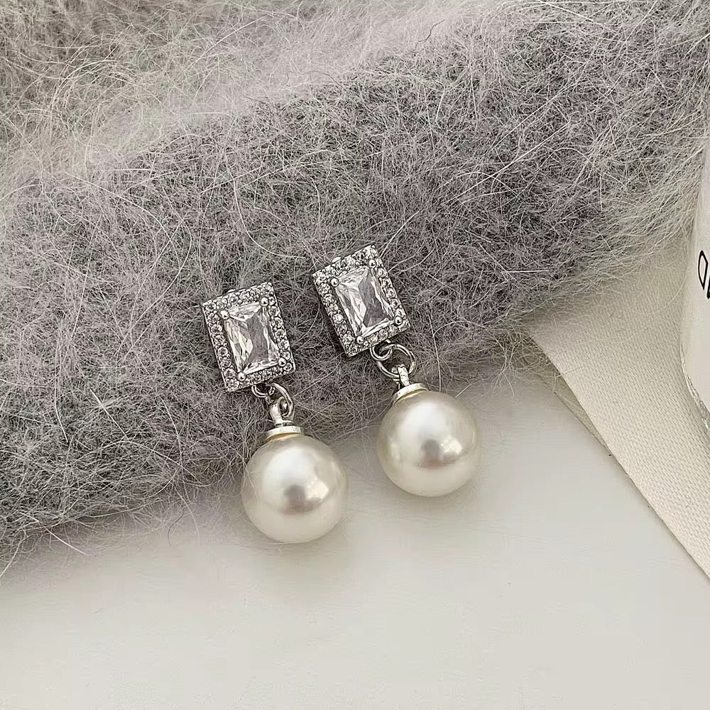 S925 Sterling Silver Trendy Pearl Earrings