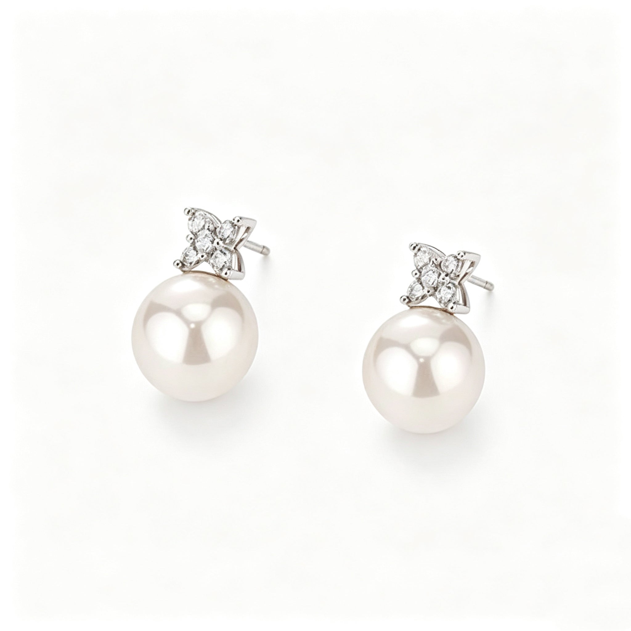 S925 Sterling Silver Four Leaf Pearl Earrings