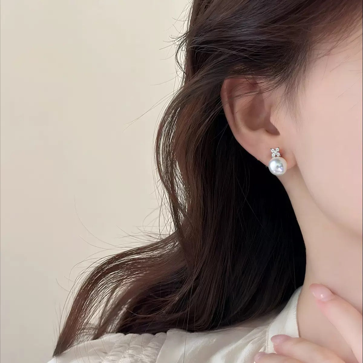 S925 Sterling Silver Four Leaf Pearl Earrings