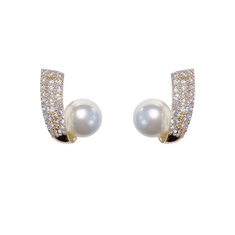 S925 Sterling Silver Elegant Korean Pearl Earrings