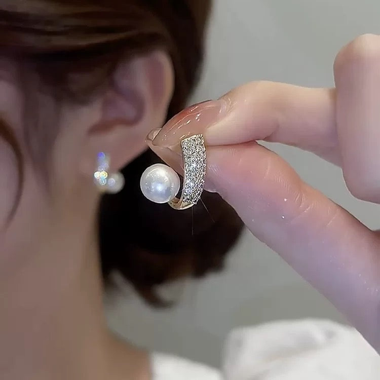 S925 Sterling Silver Elegant Korean Pearl Earrings