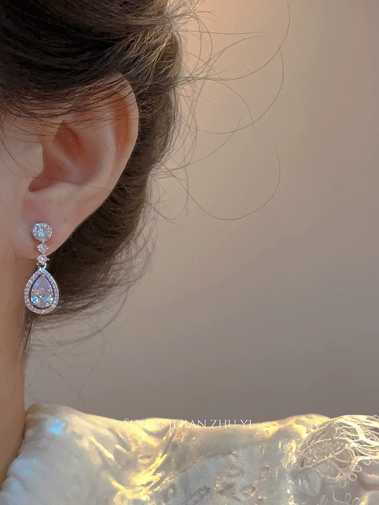 S925 Sterling Silver Water Drop Stud Earrings