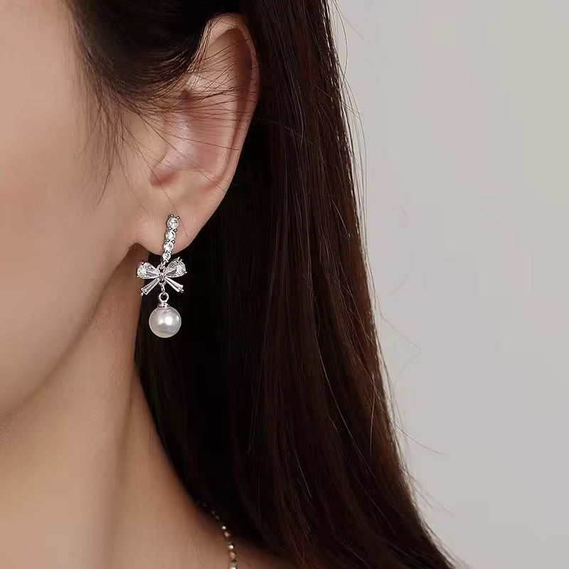 S925 Sterling Silver Cute Bow with White Pearls Earrings