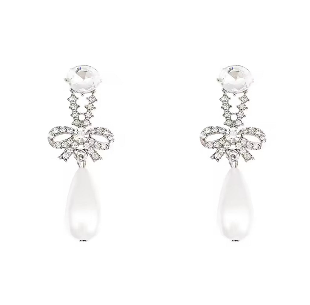 Luxury Korean Pearl Drop Earrings