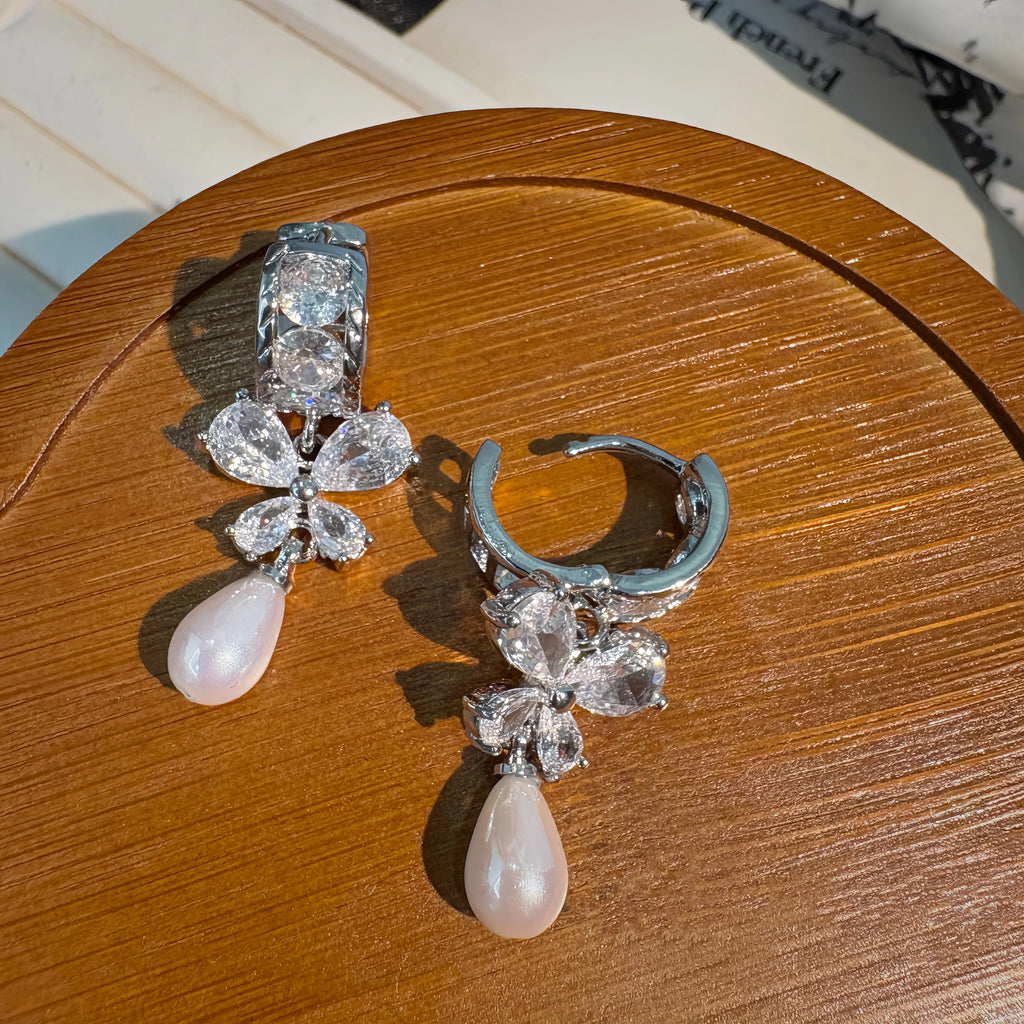 Luxury Zircon Bow Pearl Earrings