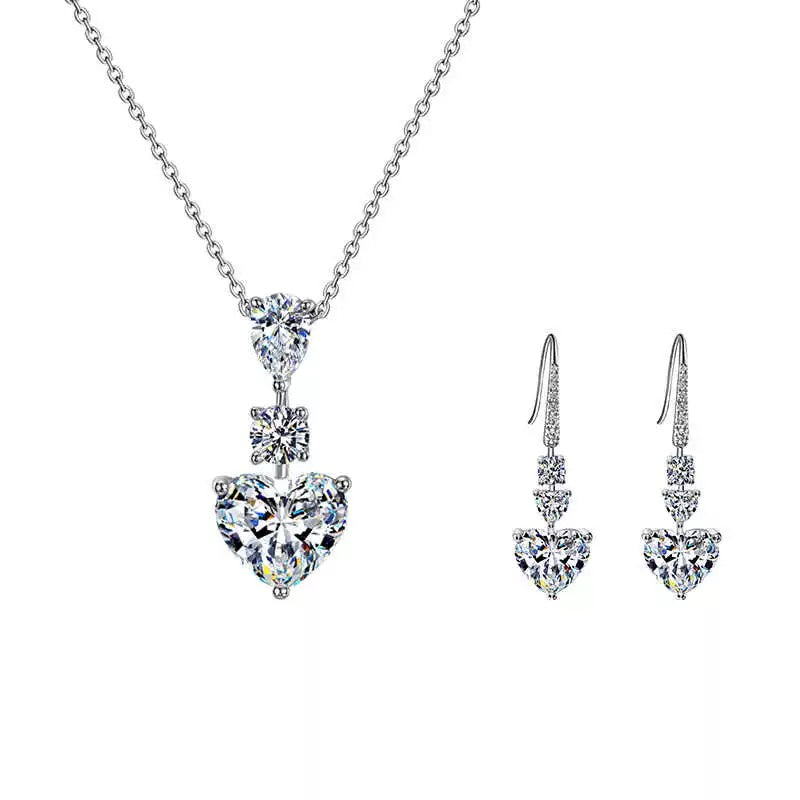 S925 Sterling Silver Heart Cut Moissanite Earrings (GRA)