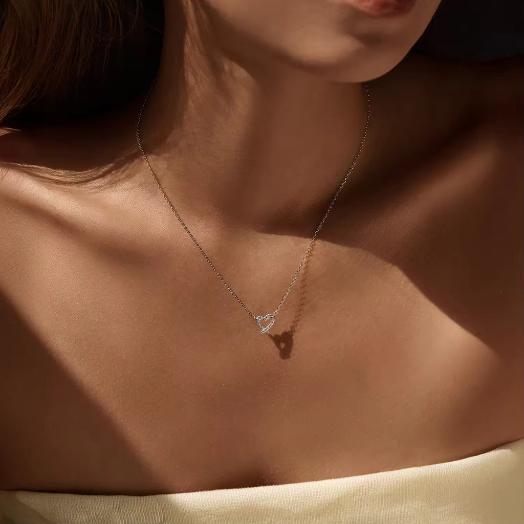 S925 Sterling Silver Heart Shape Moissanite Necklace (GRA)