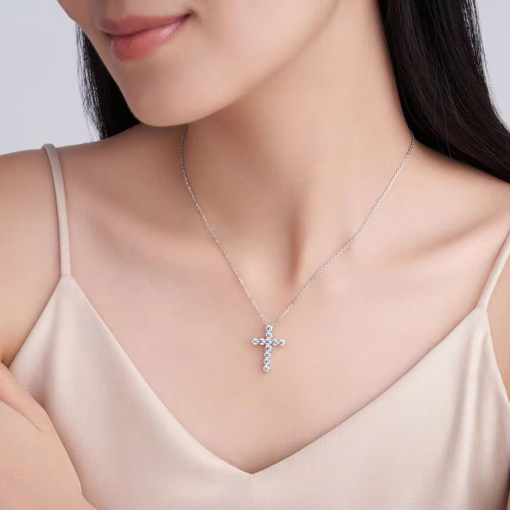 S925 Sterling Silver Cross Moissanite Pendant Necklace