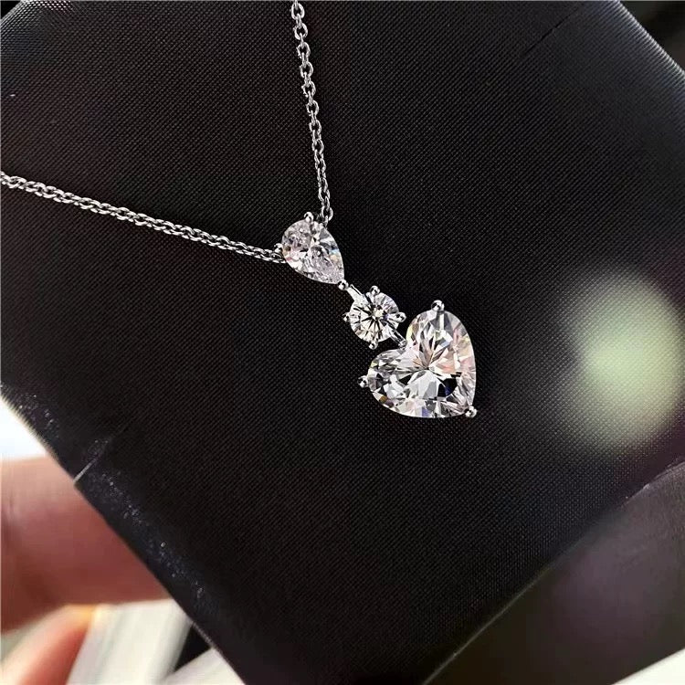S925 Sterling Silver Heart Cut Moissanite Necklace (GRA)