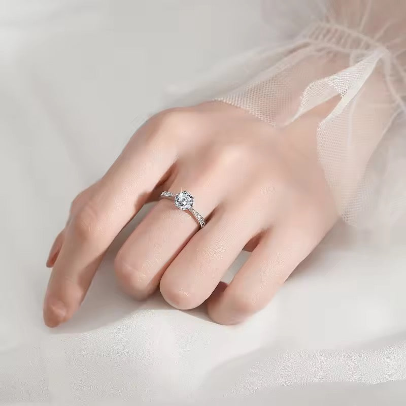 925 Sterling Silver 1CT/2CT Six-prong Moissanite Wedding Ring