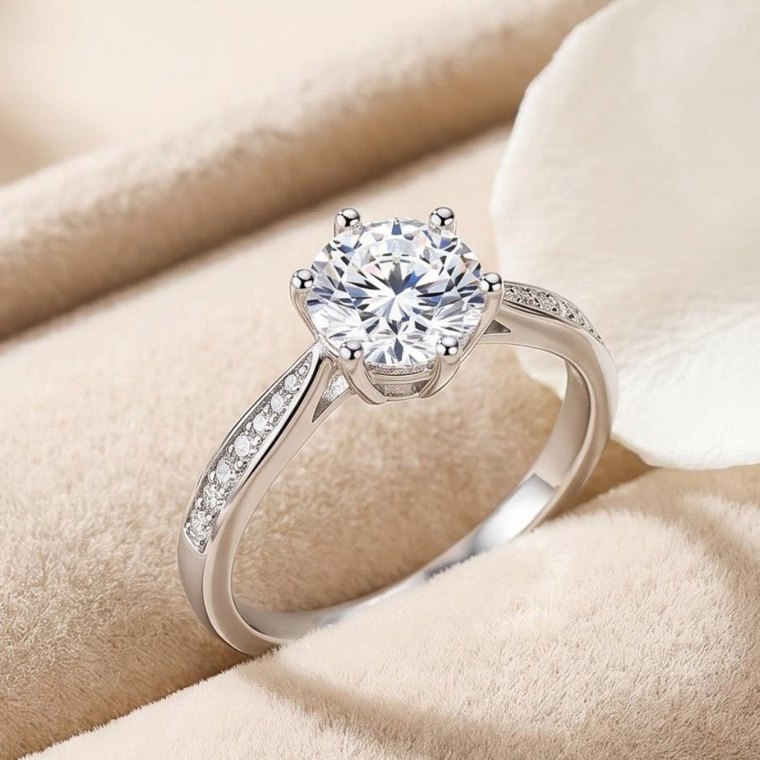 925 Sterling Silver 1CT/2CT Six-prong Moissanite Wedding Ring